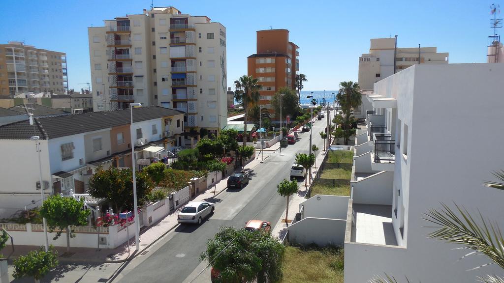 Apartamentos Dona Carmen 3000 オロペサ・デル・マール エクステリア 写真