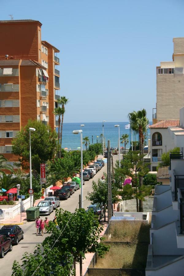 Apartamentos Dona Carmen 3000 オロペサ・デル・マール エクステリア 写真