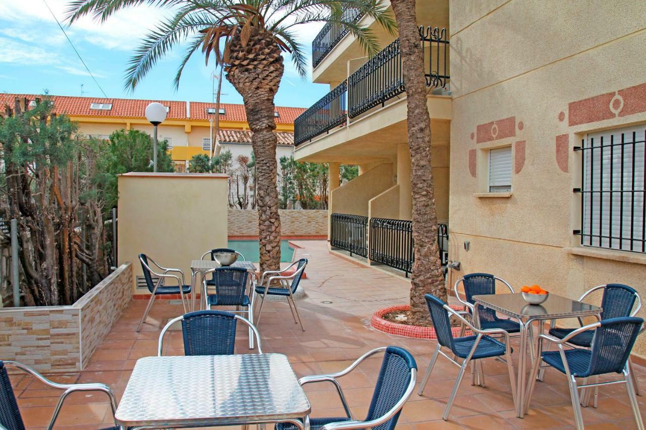 Apartamentos Dona Carmen 3000 オロペサ・デル・マール エクステリア 写真
