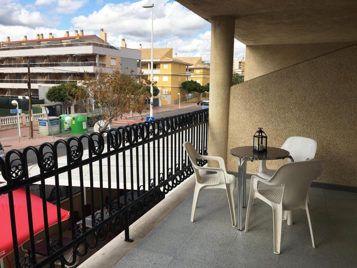 Apartamentos Dona Carmen 3000 オロペサ・デル・マール エクステリア 写真